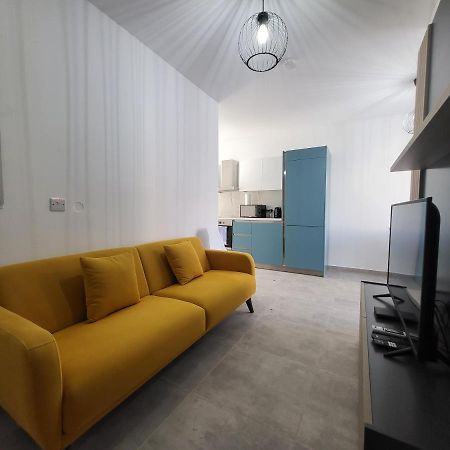 St Julian Apartments Сент Джулианс Экстерьер фото